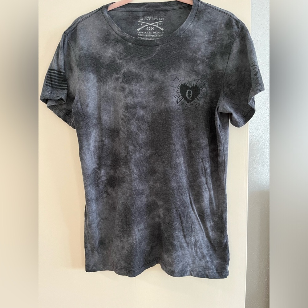 Grunt style graphic tee